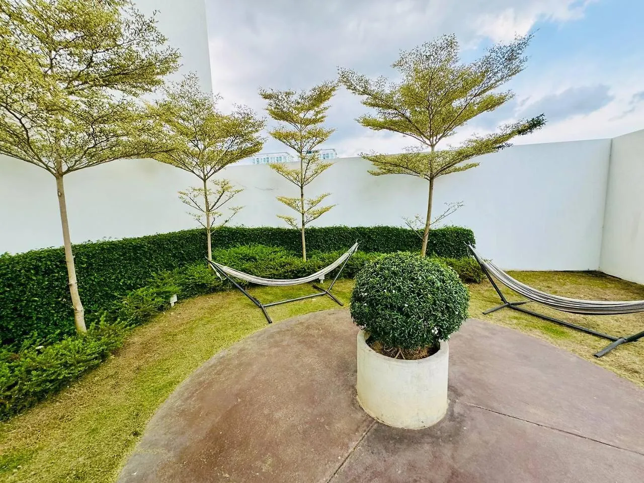 Luxury Family Fun Suites - Infinity Pool, Ps5, Private-Cinema With Balcony M1 Bukit Mertajam Malaysia